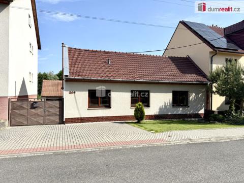 Prodej rodinného domu, Záhorovice, 197 m2