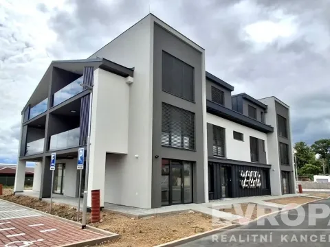 Prodej bytu 3+kk, Vysoký Újezd, Ke Kuchaři, 85 m2