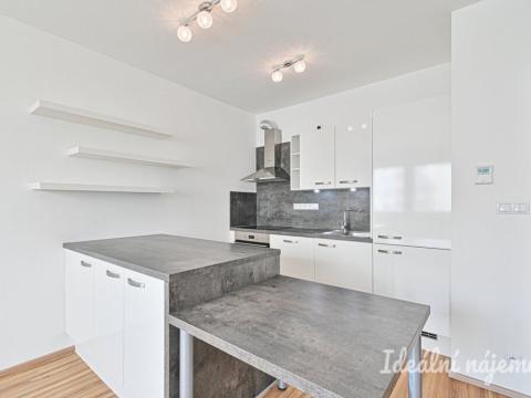 Pronájem bytu 2+kk, Brno, Hvozdecká, 45 m2