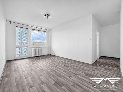 Pronájem bytu 2+kk, Praha - Prosek, Jablonecká, 40 m2