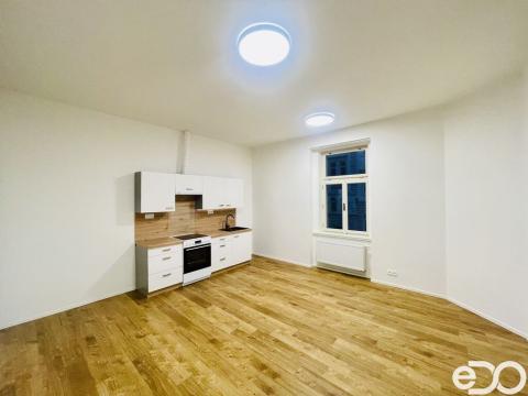 Pronájem bytu 2+kk, Praha - Smíchov, Svornosti, 50 m2