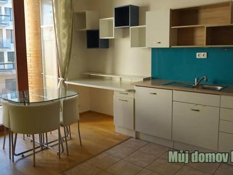 Pronájem bytu 2+kk, Praha - Dejvice, Lindleyova, 50 m2