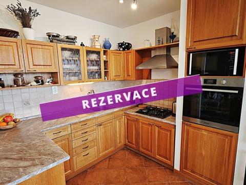 Prodej bytu 3+1, Neratovice, Dr. E. Beneše, 84 m2