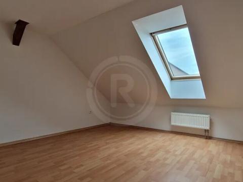 Pronájem bytu 3+kk, České Budějovice, Dukelská, 107 m2