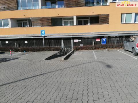 Prodej garáže, Praha - Vysočany, Skloněná, 18 m2