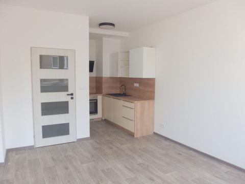 Pronájem bytu 2+kk, Zlín, Zarámí, 42 m2
