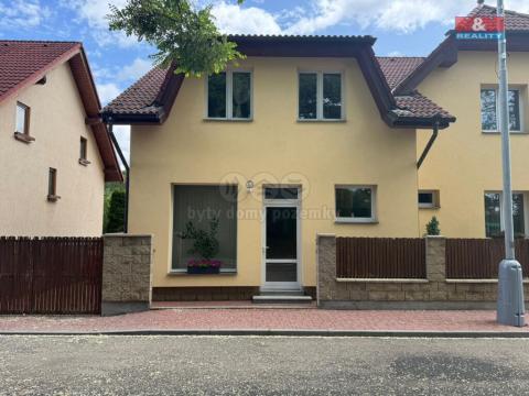Pronájem kanceláře, Velké Popovice, Smetanova, 35 m2