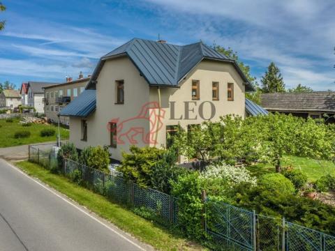 Prodej rodinného domu, Jivina, 300 m2
