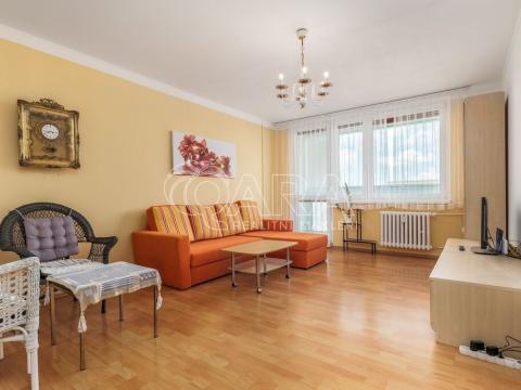 Pronájem bytu 3+1, Praha, Suchý vršek, 78 m2