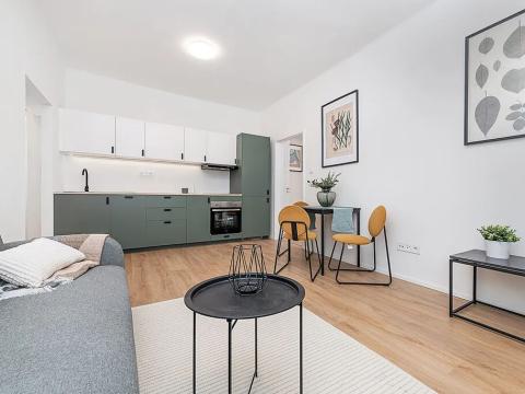 Prodej bytu 3+kk, Mladá Boleslav, náměstí Republiky, 53 m2