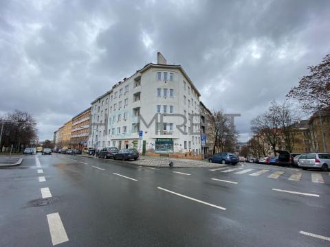 Pronájem bytu 2+1, Praha - Vršovice, Ruská, 44 m2