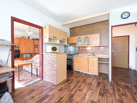 Prodej bytu 1+1, Ústí nad Labem, Jindřicha Plachty, 35 m2