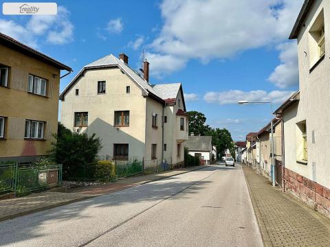 Prodej činžovního domu, Lomnice nad Popelkou, Poděbradova, 450 m2