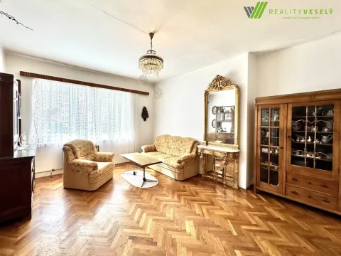 Prodej rodinného domu, Hodonín, Masarykovo nám., 260 m2