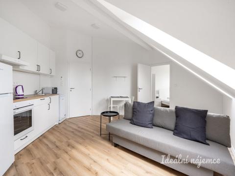 Pronájem bytu 2+kk, Praha - Kyje, Za černým mostem, 56 m2