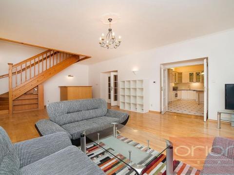 Pronájem bytu 4+1, Praha - Vinohrady, Italská, 205 m2