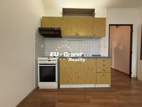 Prodej bytu 1+kk, Varnsdorf, Čelakovická, 27 m2