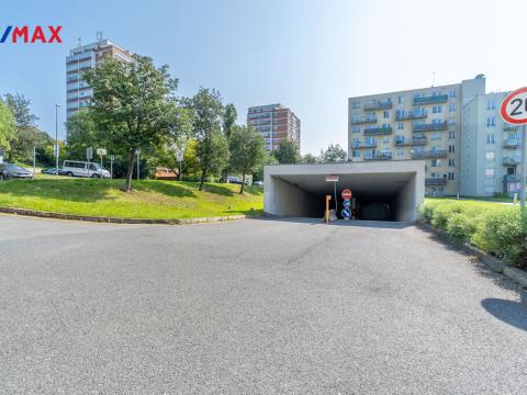 Prodej garážového stání, Praha - Michle, V dolině, 12 m2