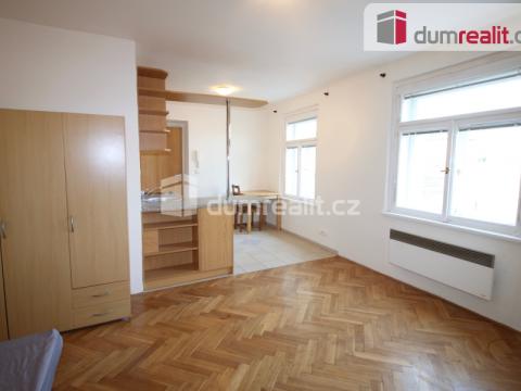 Pronájem bytu 1+kk, Praha - Smíchov, Ke Koulce, 30 m2