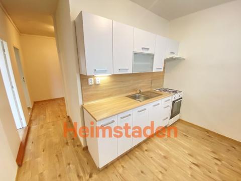 Pronájem bytu 2+1, Havířov - Město, Erbenova, 54 m2