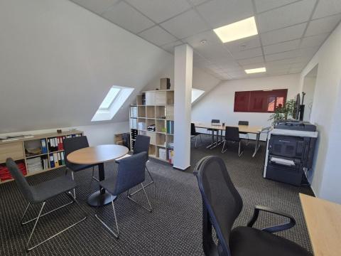 Pronájem kanceláře, Praha - Břevnov, Na břevnovské pláni, 60 m2