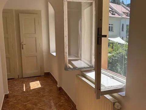 Prodej bytu 2+1, Praha - Braník, Pod vinohradem, 76 m2