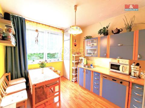 Prodej bytu 3+1, Opava - Kateřinky, Antonína Sovy, 65 m2