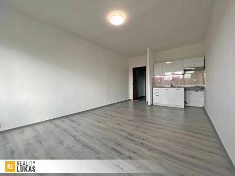 Pronájem bytu 1+kk, Ostrava, Zdeňka Štěpánka, 27 m2