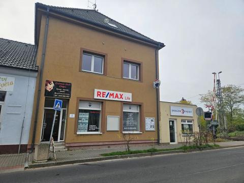 Pronájem obchodního prostoru, Milovice, ČSA, 20 m2