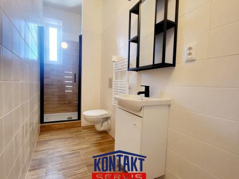 Pronájem bytu 3+1, České Budějovice, Lannova tř., 85 m2