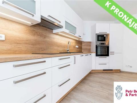 Pronájem bytu 3+kk, Rakovník, Husovo náměstí, 87 m2