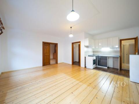 Pronájem bytu 2+kk, Třeboň - Třeboň I, Březanova, 54 m2