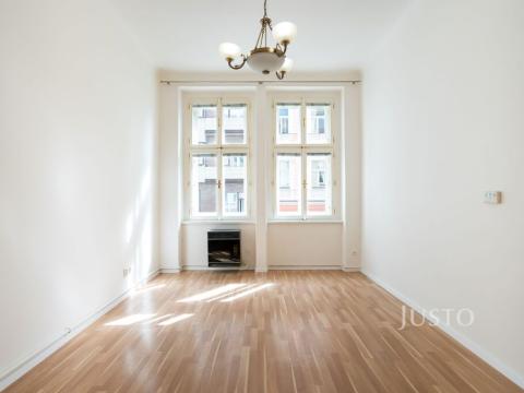 Pronájem bytu 2+1, Praha - Vinohrady, Americká, 46 m2