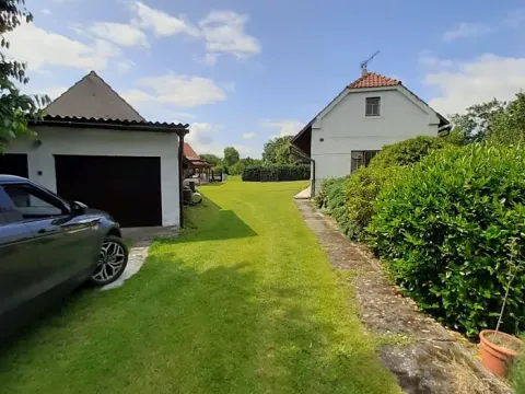 Prodej rodinného domu, Běrunice, 140 m2