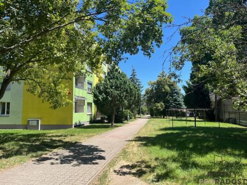 Prodej bytu 1+kk, Postoloprty, Třebízského náměstí, 20 m2