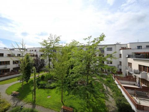 Pronájem bytu 2+kk, Praha - Zbraslav, Neumannova, 40 m2