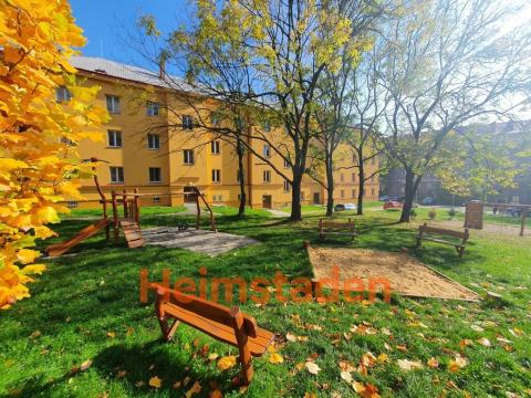 Pronájem bytu 2+kk, Ostrava - Poruba, Porubská, 41 m2