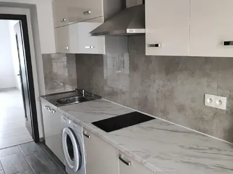 Pronájem bytu 2+kk, Praha - Smíchov, Radlická, 44 m2