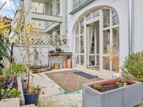 Prodej bytu 2+kk, Praha - Smíchov, Švédská, 63 m2