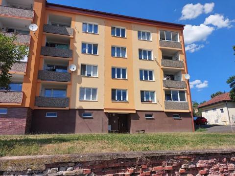 Prodej bytu 3+1, Cheb, Boženy Němcové, 61 m2