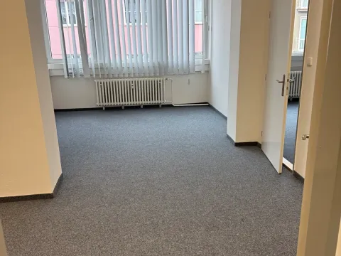 Pronájem kanceláře, Praha - Holešovice, Přístavní, 103 m2