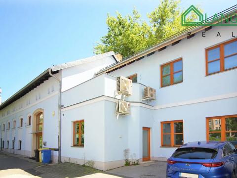 Pronájem obchodního prostoru, Brno, Koliště, 53 m2