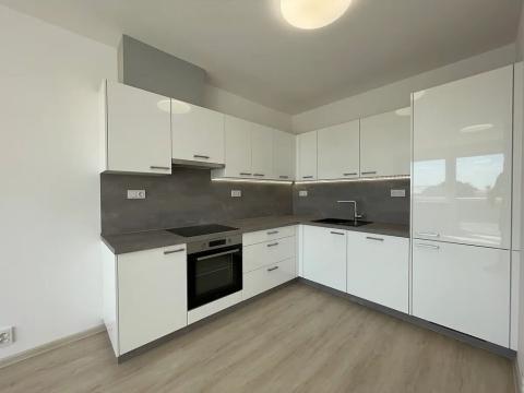 Prodej bytu 2+kk, Nymburk, Inspektorská, 53 m2