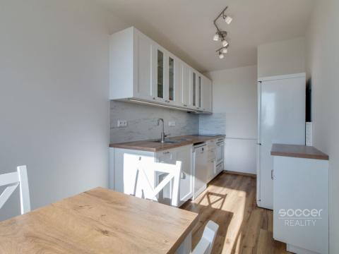 Pronájem bytu 3+1, Praha - Černý Most, Doležalova, 75 m2
