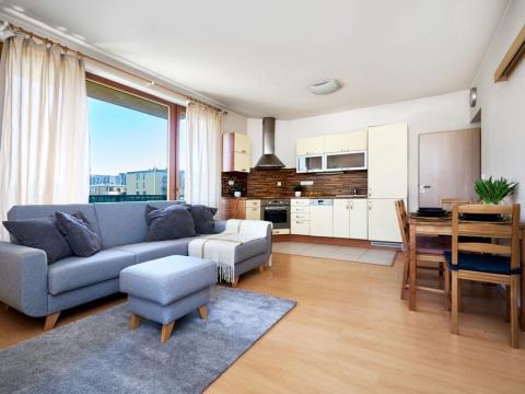 Pronájem bytu 2+kk, Praha, Lipovská, 55 m2