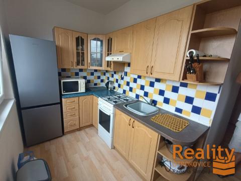Pronájem bytu 2+1, Otrokovice - Kvítkovice, Hlavní, 62 m2