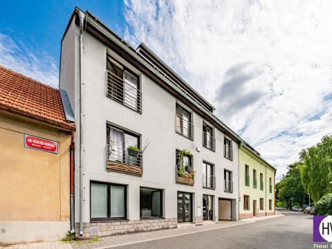 Prodej komerční nemovitosti, Praha, Nad motolskou nemocnicí, 225 m2