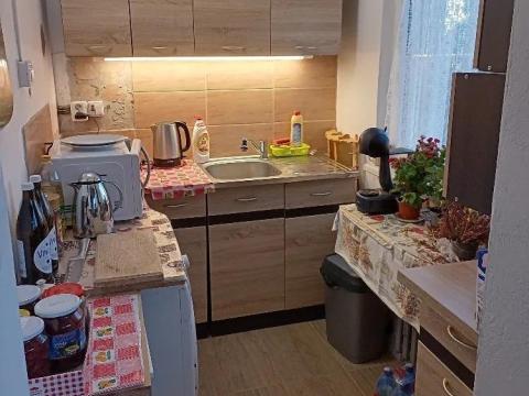 Pronájem bytu 1+1, Praha - Háje, Matúškova, 30 m2