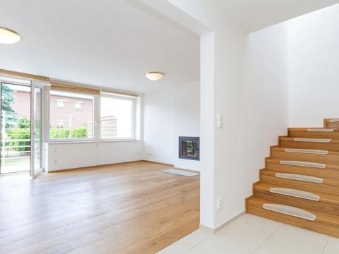 Pronájem rodinného domu, Praha - Dejvice, K Matěji, 220 m2