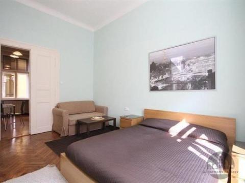 Pronájem bytu 2+kk, Praha - Žižkov, Bořivojova, 40 m2